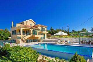 Villa Emelisse by Villa Plus - Fiskardho - 2