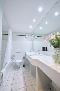 Hotel Plaza - Duisburg - 1