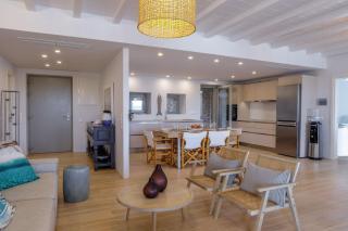 The Gallery Home - Elegant Villa In Antiparos - 8