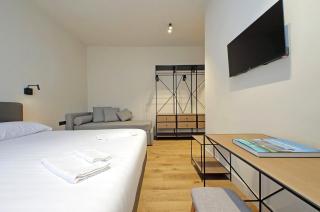 The Place Gallia - Rome - 6