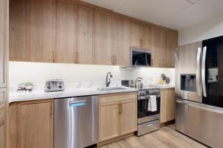 Lion Square Lodge South 255 - 1