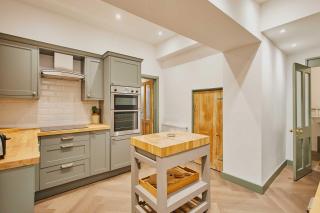 Host & Stay - Temple Terrace - Richmond - 0