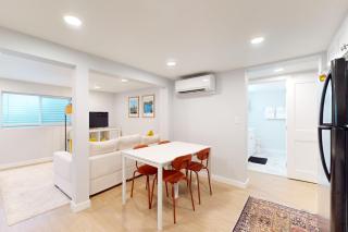 Urban nest retreat - 1