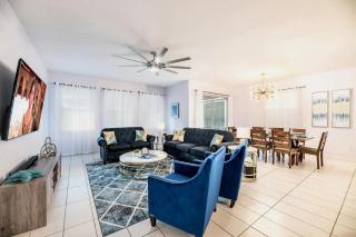 Flow Rider Heated Pool Spa & Free Water Park - Kissimmee - 1