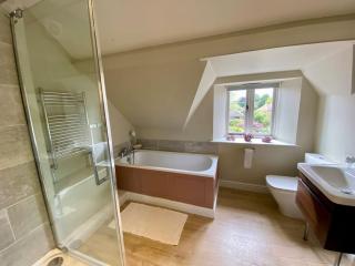 The Cricketers House - Marlborough - 1