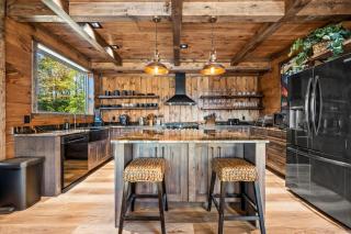 Alpine Haven Cabin and Spa - Gatlinburg - 6