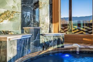 Alpine Haven Cabin and Spa - Gatlinburg - 3
