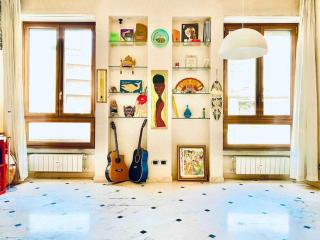 Artistic 2-bedroom condo - Milan - 2