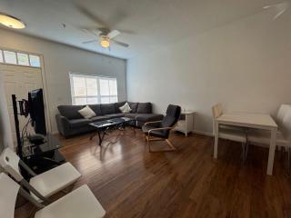 3 Bedroom 2 Bathroom Villas At SevenDwarfs 8-103 - 8