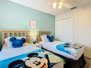 4 BR Family Fun Island Beach House at Regal Palms - 9