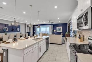 Windsor Island Incredible 8BR Pool Spa Gameroom - Davenport - 4