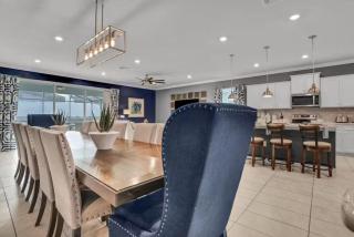 Windsor Island Incredible 8BR Pool Spa Gameroom - Davenport - 3