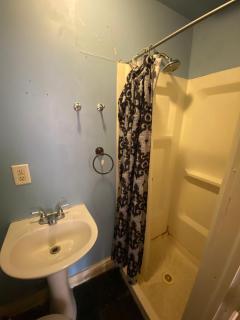 2218 N Colorado Double Room - - 5