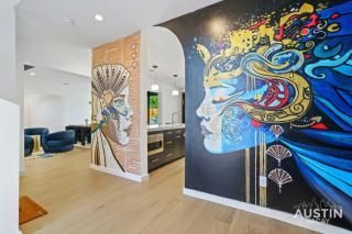 Dwelling of Divine Duality Private Luxury Pool - Austin - 9