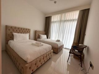Emaar Beachfront Luxe Retreat - Dubai - 1