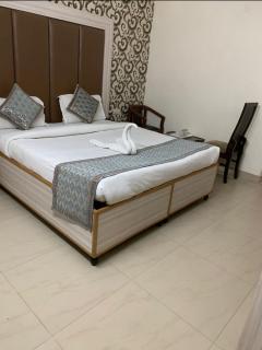 Hotel Star Palace - Near Karol Bagh Metro - New Delhi - 0