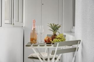 Elegant Old Town Escape - 5