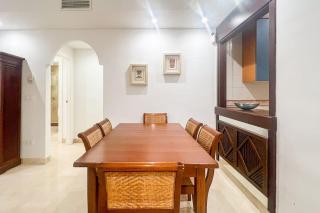 OleHolidays Oasis Marbella junto a Puente Romano - Marbella - 3