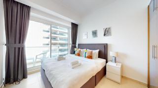 Chic Urban Retreat in Business Bay - Dubai - 9