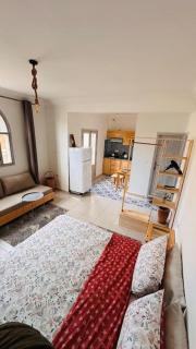 Cozy studio avec Kitchenette - 1