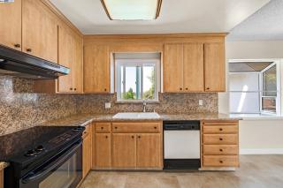 RoomL - Hayward - 3