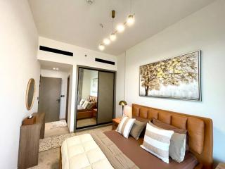 Cozy Apartment in JVC, Dubai - 0