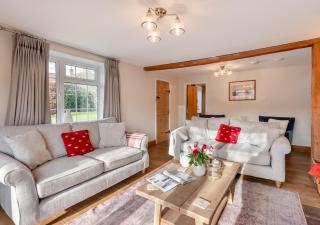 Rosehill House - Docking - 4