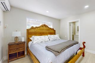 Mermaid Mansion - Deerfield Beach - 1