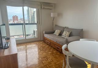 RentUp - Vistas panoramicas y balcon en Belgrano a pasos de Av Cabildo - Buenos Aires - 4