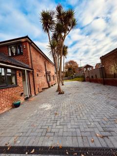 Lux 7 Bedroom residence - Waterlooville - 5