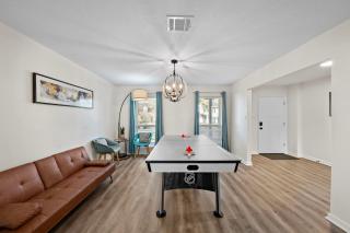 Houston Getaway Yard Bbq Game Room Sleep 16 - Houston - 2