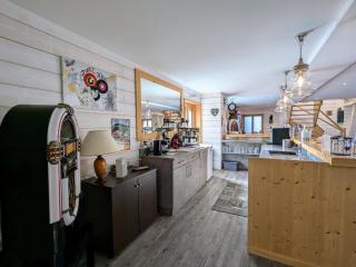 Chalet familial spacieux avec spa, sauna et salle de jeux - FR-1-589-750 - 1