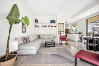 Designer comfy penthouse, Pagrati-"Hilton" area with splendid city views - Atene - 8