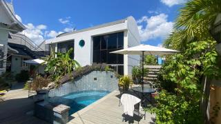 Trinidad Gingerbread House - 4