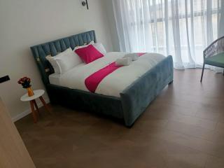 3 bedroomed apartment, 3 bathrooms and fully furnished - Nairobi - 0