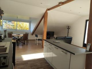 Appartement au calme, dans résidence sécurisée avec place de stationnement - - 8