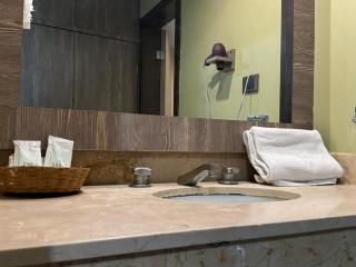 Hotel California CDMX - 1