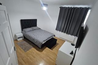 Cosy 2 bedroom flat - Edgware - 7