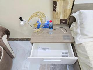 Elegant Room in Luxury Villa - Ajman - 4