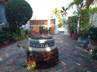 Cozy Studio Apartment-Free airport pickup and drop off - 5