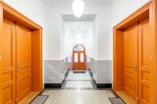 Luxusní designový apartmán EMOTION se saunou v srdci Královských Vinohrad - Prague - 7