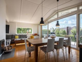 Holiday Home near Veerse Meer with Terrace - Kamperland - 2