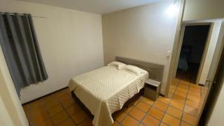 Apartamento Renoir, único por andar, 2 vagas de garagem e piscina - Centro, próximo ao Food Park - 1