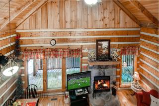 Mountain Hideaway - 3