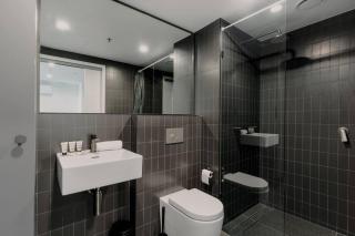 Beautiful 2BR Lakeside View - Belconnen - 6