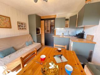 Appartement cosy 2 pièces avec balcon sud, rénové proche commodités - FR-1-505-215 - 0