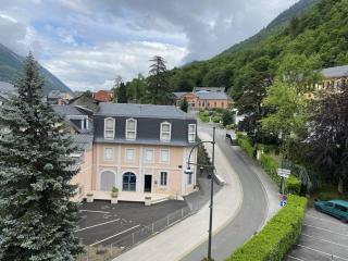 Appartement rénové à Cauterets avec parking privé - FR-1-812-47 - Cauterets - 0
