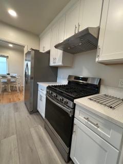 Spacious Newly Renovated 1b1b House Easy Access to Highway Parks - Alhambra - 2