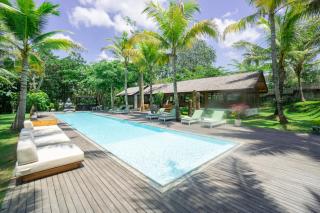 Pool & Jungle View Family Room in Kaba-Kaba - 3