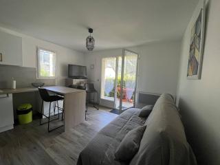 Appartement rénové avec terrasse et parking à Cauterets - FR-1-812-71 - Cauterets - 5